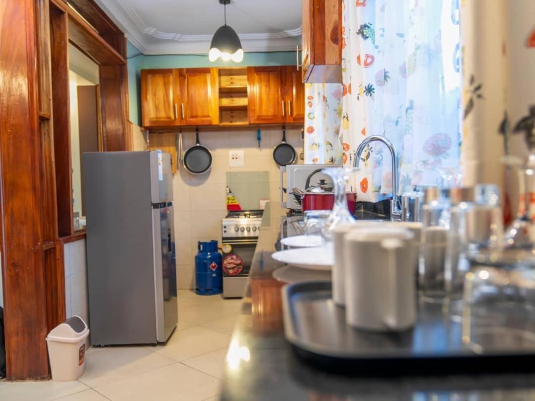 Elena & Kimberly Apartment Gulu ภายนอก รูปภาพ