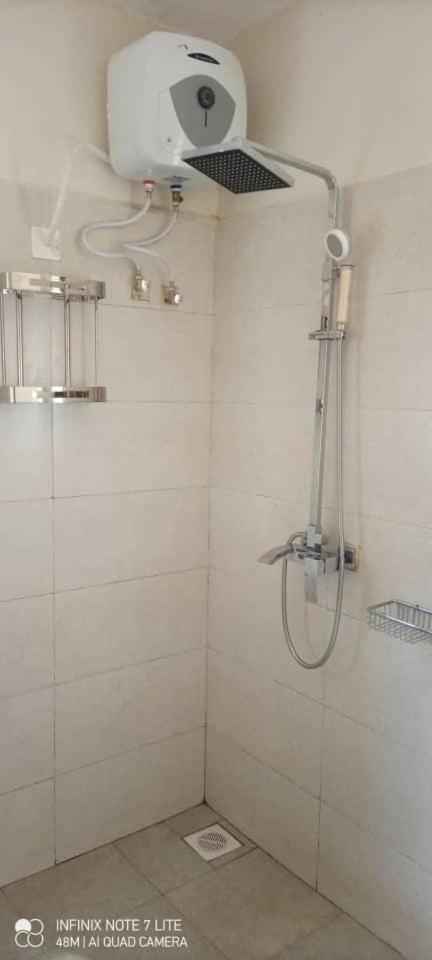 Elena & Kimberly Apartment Gulu ภายนอก รูปภาพ